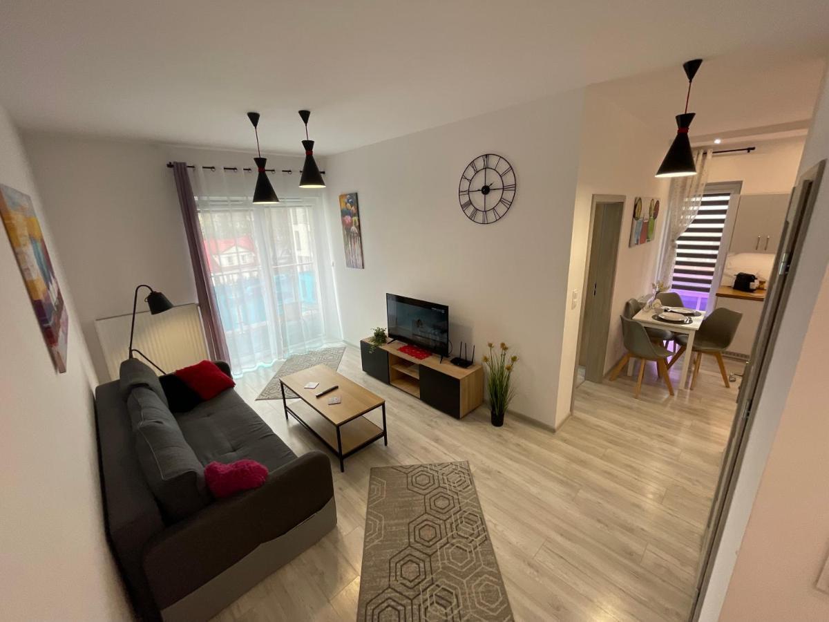 Apartament Nowoczesny Komfortowy Kustronia Z Garazem Balkonem Wanna Bielsko-Biała Ngoại thất bức ảnh